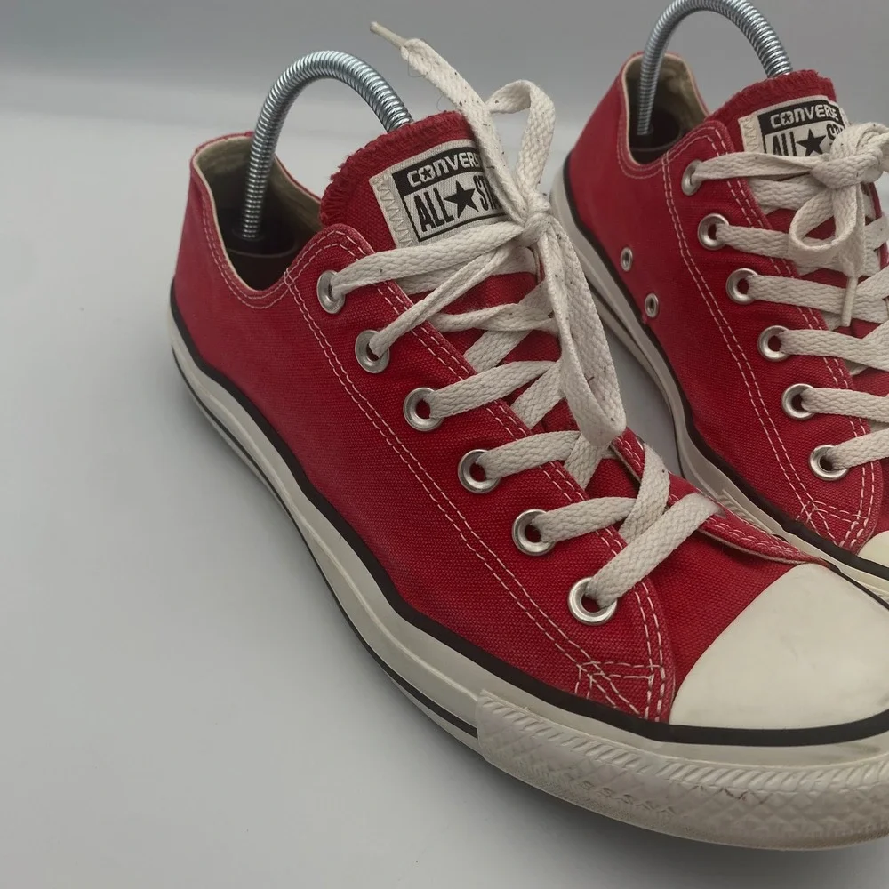 Converse All Star Canvas Sneakers Shoes Red Lace Up Sneakers Women 10 Men 8 EUC - Picture 3 of 10